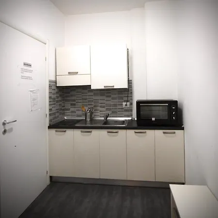 Trend Vicio La Metro Maciacchini Moderni Wi Fi Gratuito Nuova Gestione *